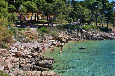 Suha Punta, Kampor